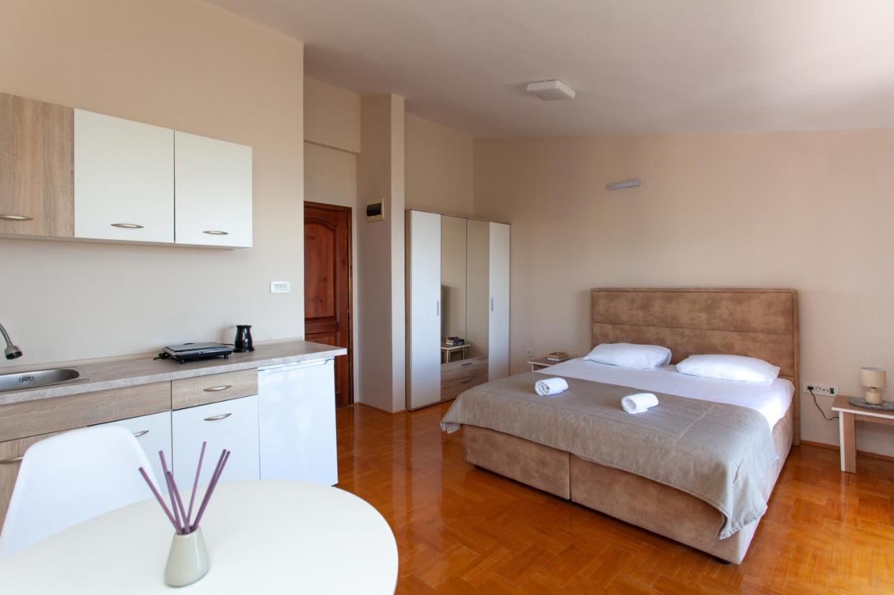 Eco Village Buljarica Budva Exteriör bild